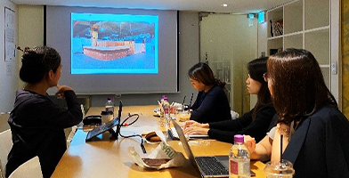 A image of Doosan Curator Workshop